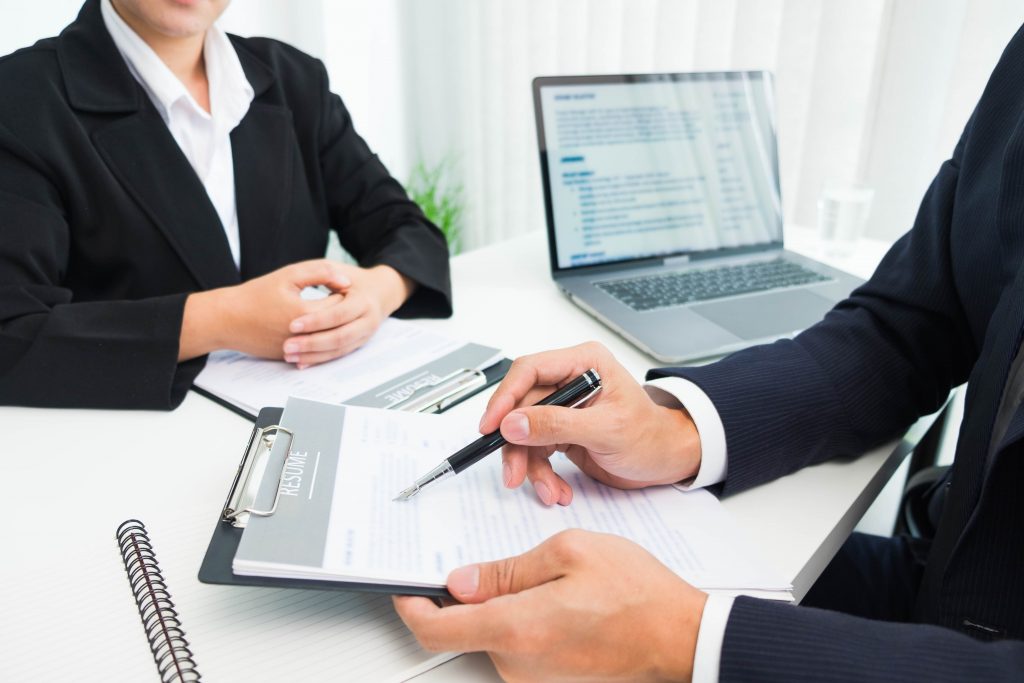 payroll service business people image