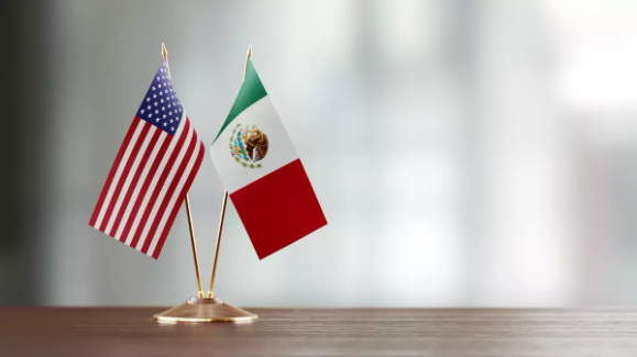 Comparison of payroll processes in Mexico and United States